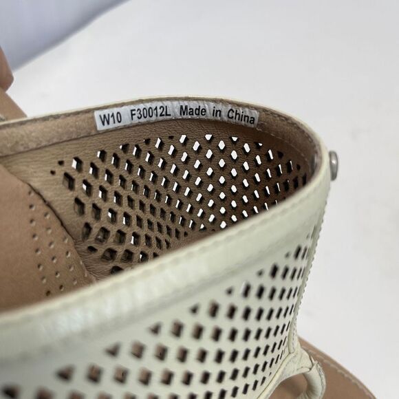 Ugg Women's Solena Slip-On Perforated Wedge Sandals Cream Size 10 - Picture 5 of 6